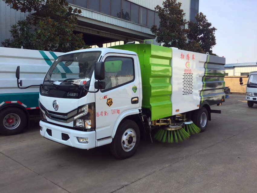 國(guó)六小多利卡5方掃路車(chē)-5方掃路車(chē)價(jià)格-程力汽車(chē)網(wǎng)