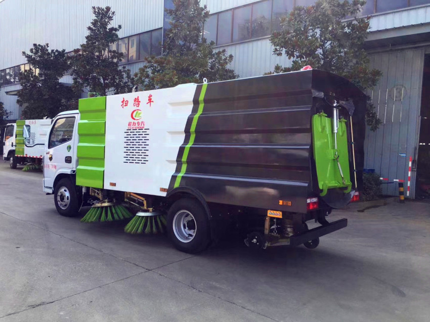 國(guó)六小多利卡5方掃路車(chē)-5方掃路車(chē)價(jià)格-程力汽車(chē)網(wǎng)